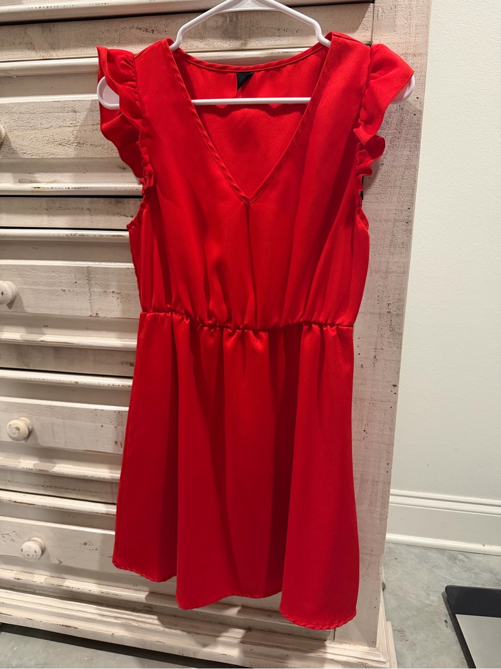 SHEIN Red V-Neck Sleeveless Ruffle Dress